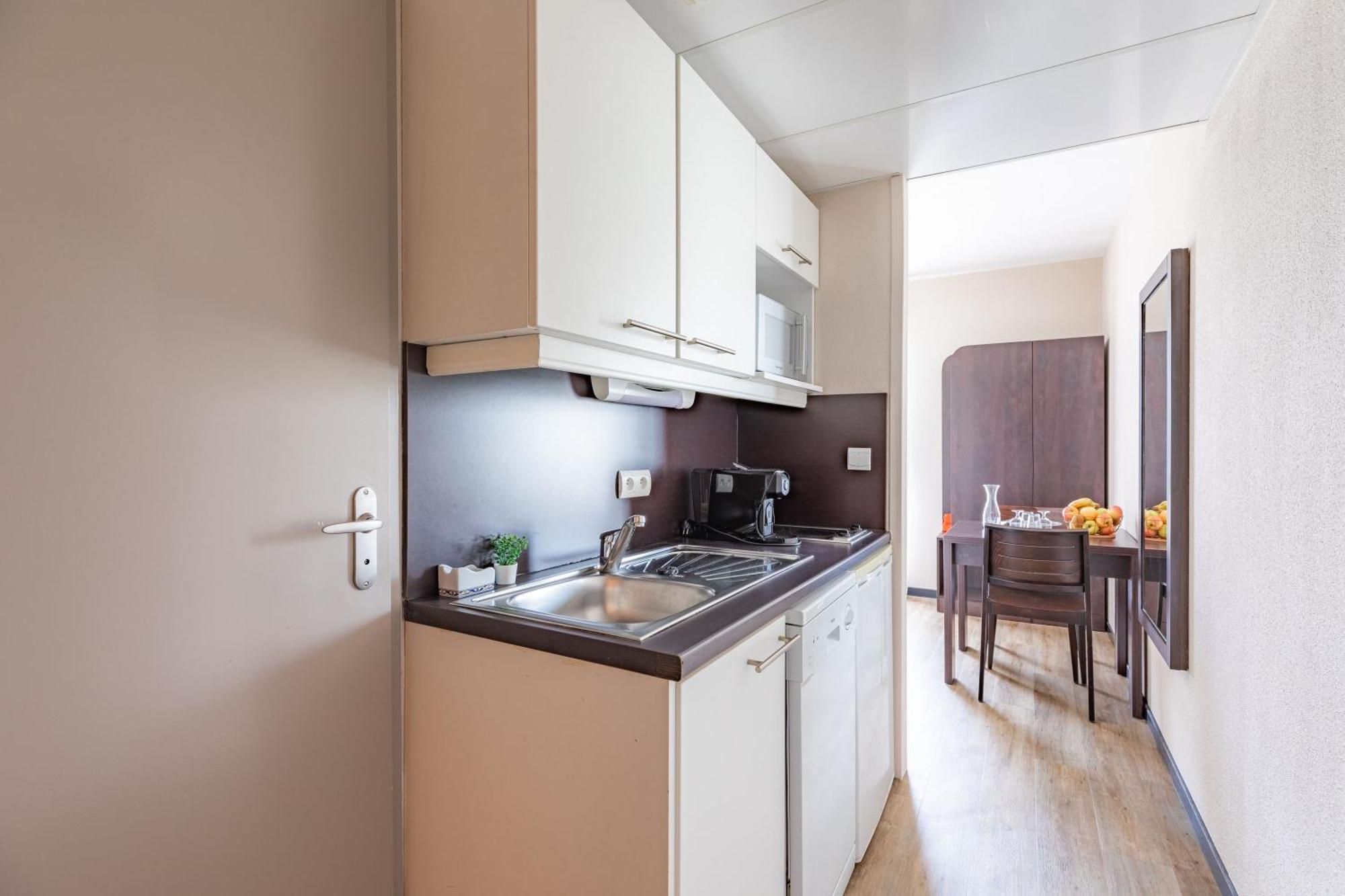 Appart'City Confort Nantes Ouest Сен-Ерблен Екстер'єр фото