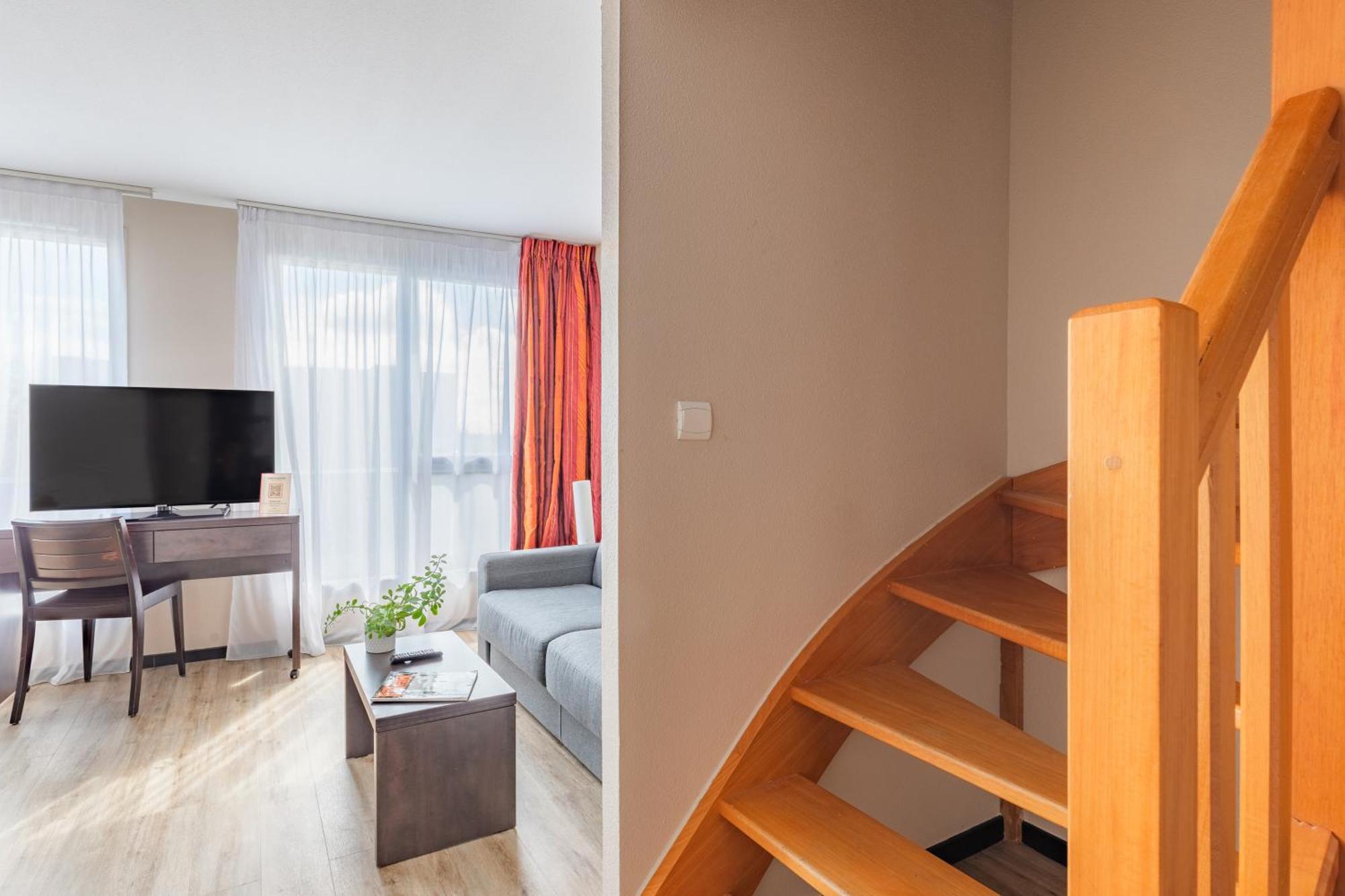 Appart'City Confort Nantes Ouest Сен-Ерблен Екстер'єр фото